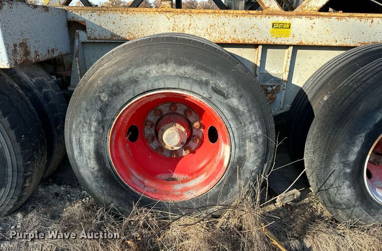 image for item DW2365 1995 CedarRapids Super 72 crusher