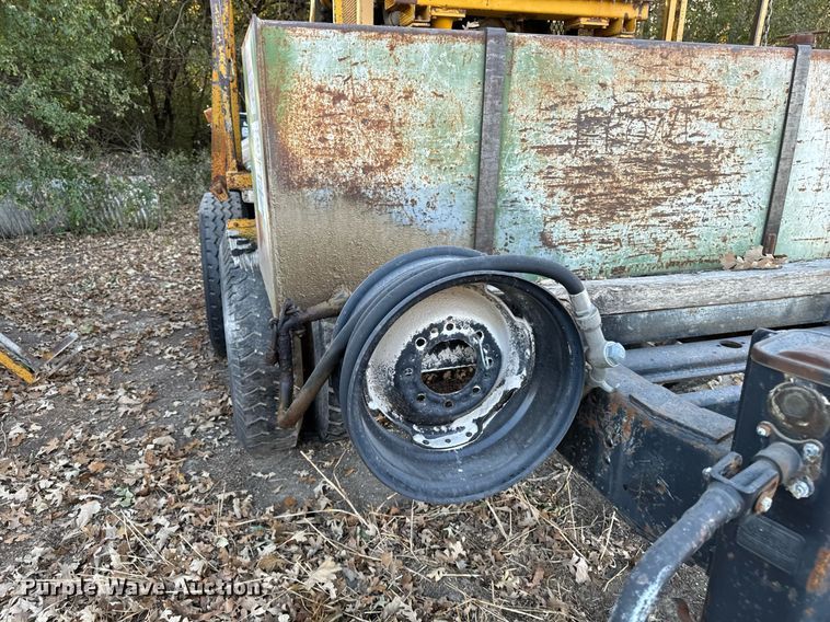 image for item DW2366 1975 Caterpillar D353 power unit