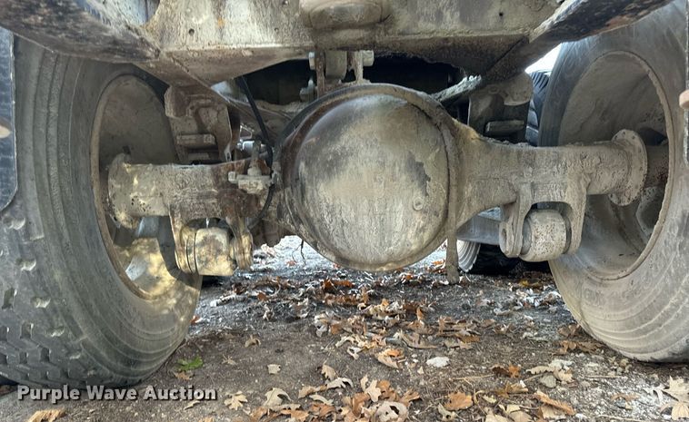 image for item DW2366 1975 Caterpillar D353 power unit