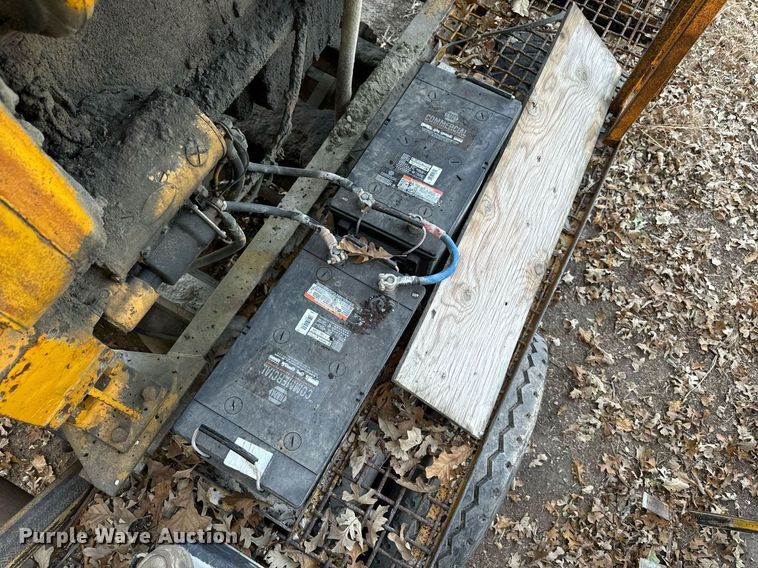 image for item DW2366 1975 Caterpillar D353 power unit