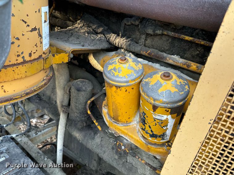 image for item DW2366 1975 Caterpillar D353 power unit