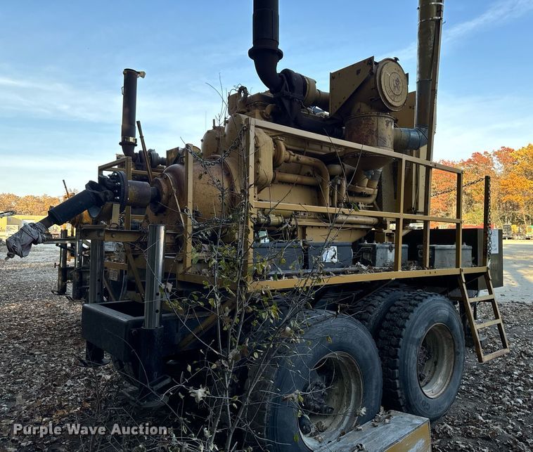 image for item DW2367 1981 Caterpillar D353 power unit