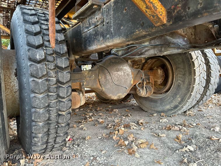 image for item DW2367 1981 Caterpillar D353 power unit