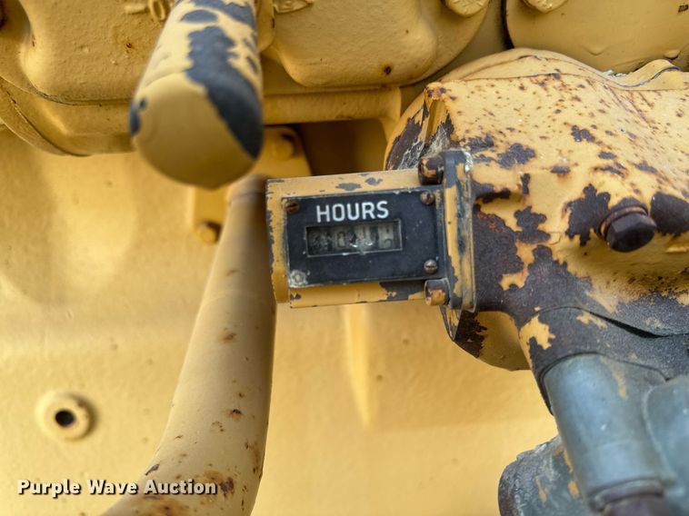 image for item DW2367 1981 Caterpillar D353 power unit