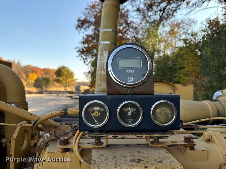 image for item DW2367 1981 Caterpillar D353 power unit