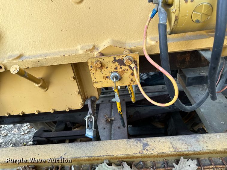 image for item DW2367 1981 Caterpillar D353 power unit