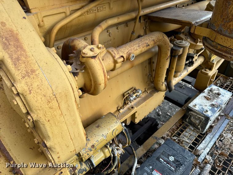 image for item DW2367 1981 Caterpillar D353 power unit
