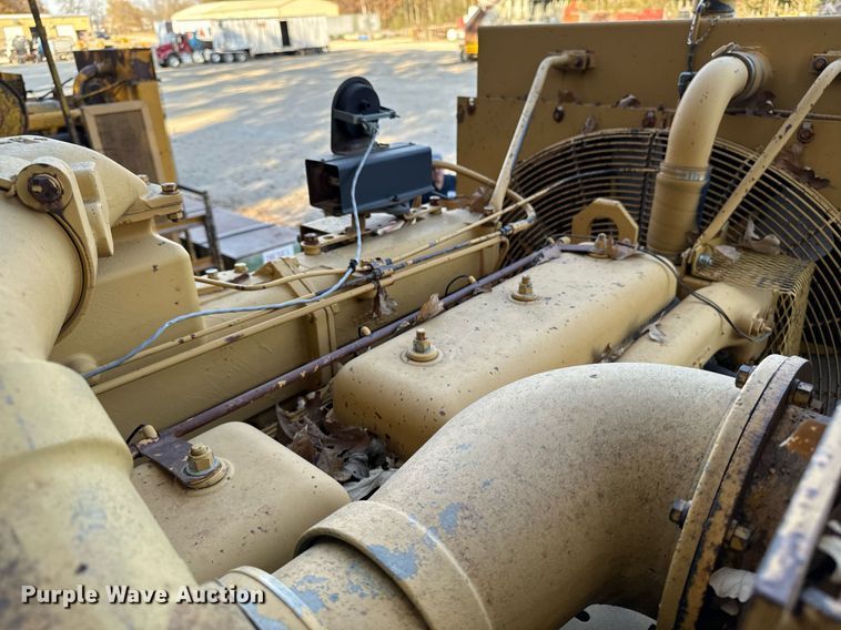 image for item DW2367 1981 Caterpillar D353 power unit