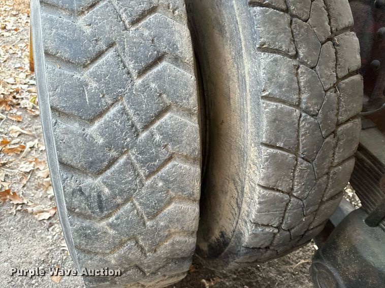 image for item DW2367 1981 Caterpillar D353 power unit