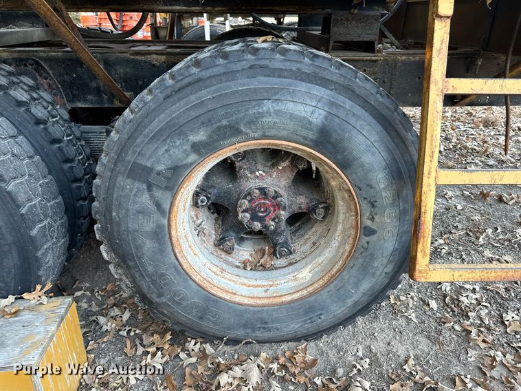 image for item DW2367 1981 Caterpillar D353 power unit