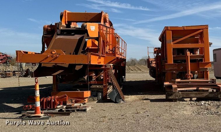 image for item DW2368 Eagle Jumbo 1400 horizontal impact crusher