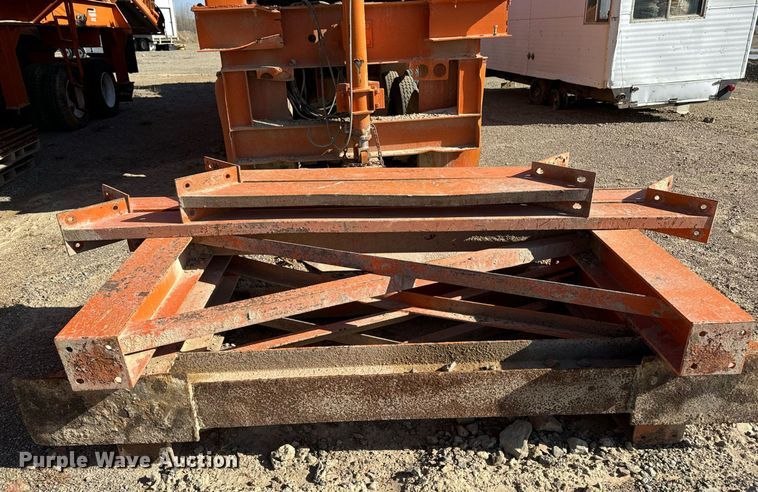 image for item DW2368 Eagle Jumbo 1400 horizontal impact crusher