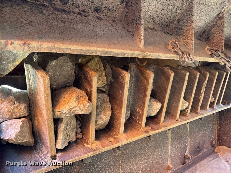 image for item DW2368 Eagle Jumbo 1400 horizontal impact crusher