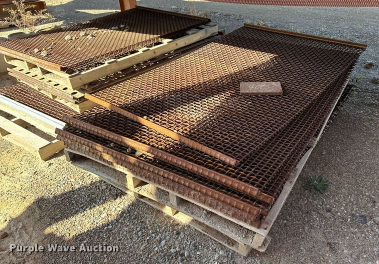 image for item DW2368 Eagle Jumbo 1400 horizontal impact crusher