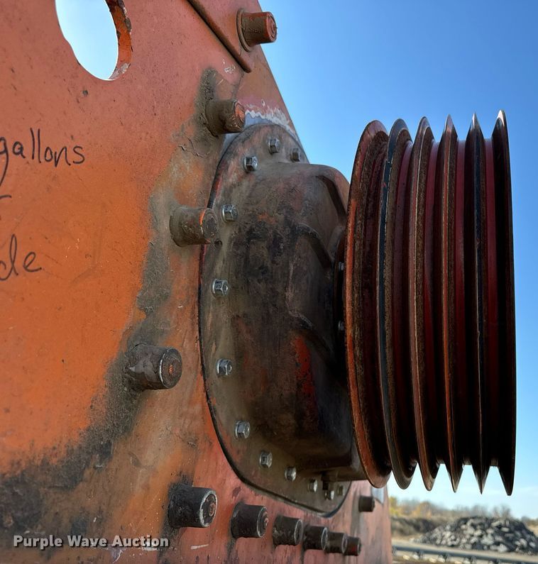 image for item DW2368 Eagle Jumbo 1400 horizontal impact crusher