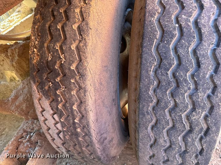 image for item DW2368 Eagle Jumbo 1400 horizontal impact crusher