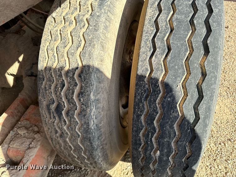 image for item DW2368 Eagle Jumbo 1400 horizontal impact crusher