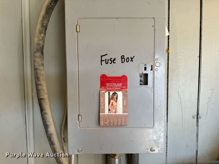 image for item DW2368 Eagle Jumbo 1400 horizontal impact crusher