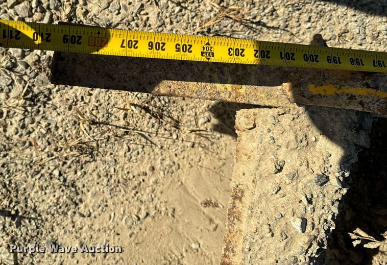 image for item DW2368 Eagle Jumbo 1400 horizontal impact crusher