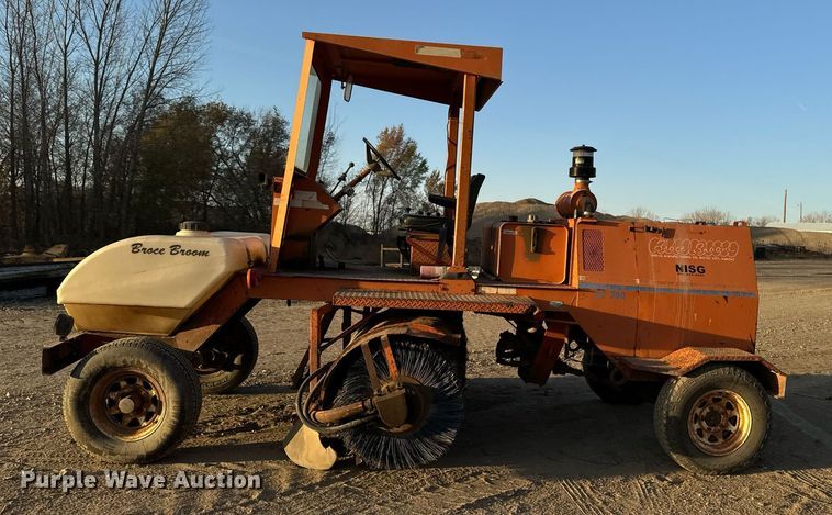 image for item DW2371 Broce Broom RJ300 broom