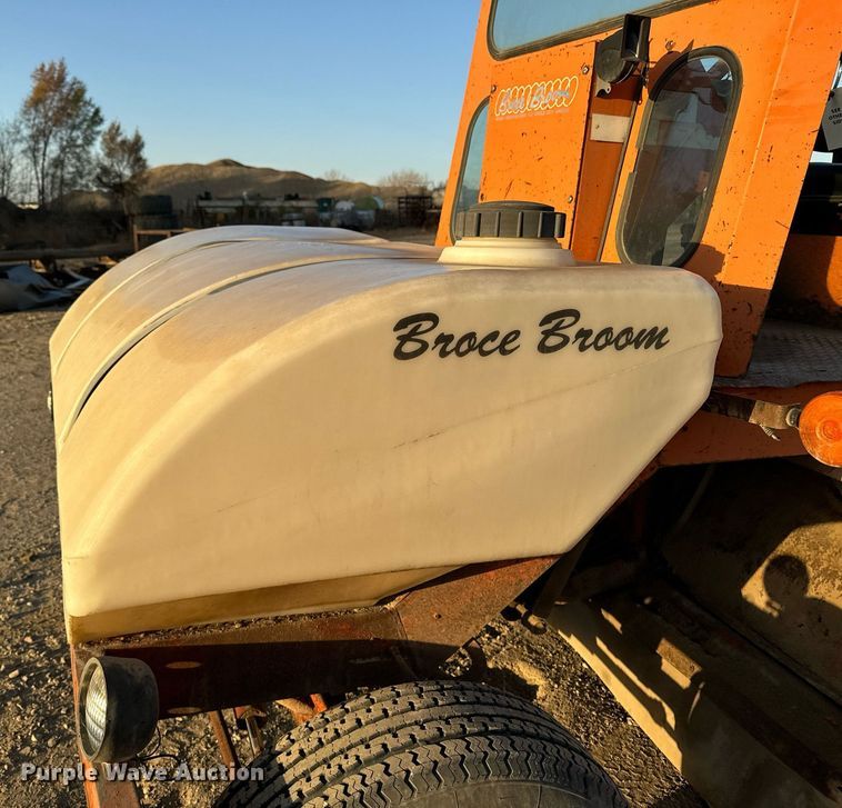 image for item DW2371 Broce Broom RJ300 broom