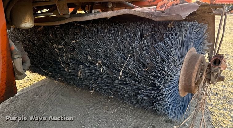 image for item DW2371 Broce Broom RJ300 broom