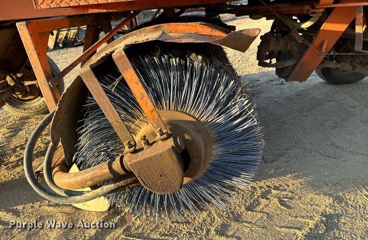 image for item DW2371 Broce Broom RJ300 broom