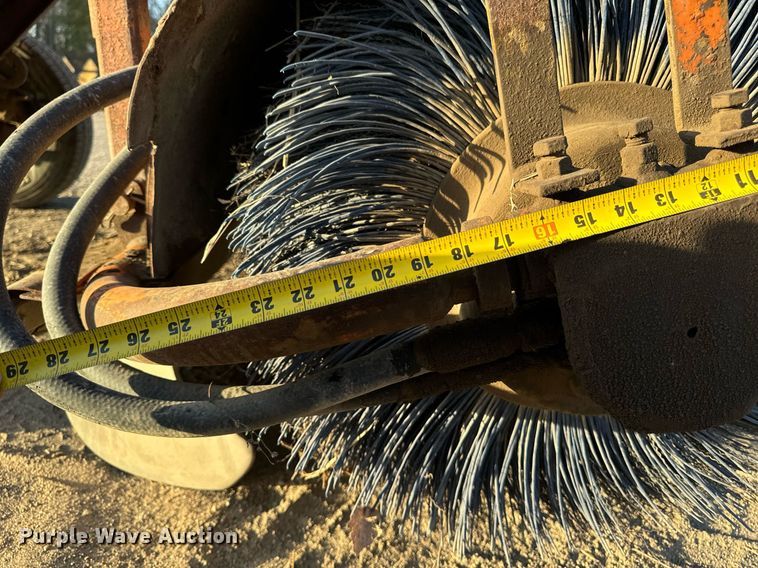 image for item DW2371 Broce Broom RJ300 broom