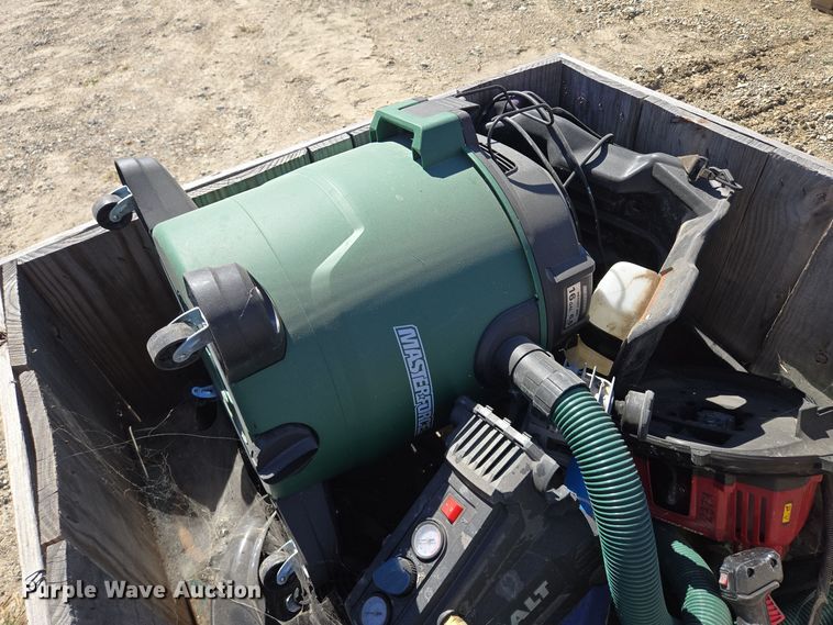 image for item DW2504 Power tools