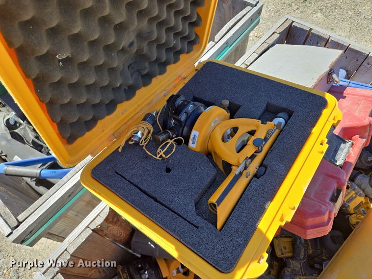 image for item DW2504 Power tools