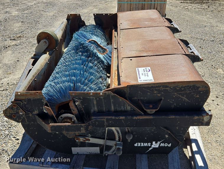 image for item DW2506 Bradco Power Sweep  skid steer sweeper