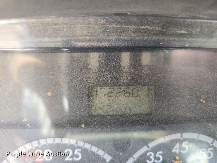 image for item DW3813 2005 Freightliner Busings Class M2 bucket truck