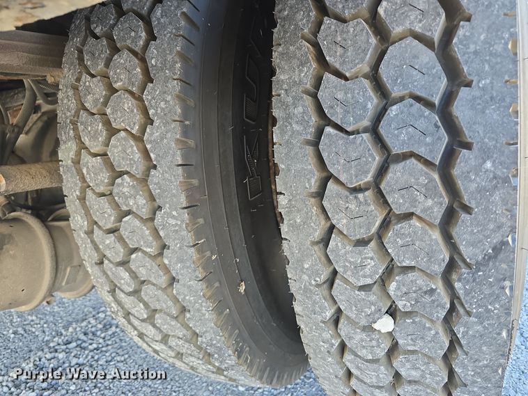 image for item DW3813 2005 Freightliner Busings Class M2 bucket truck