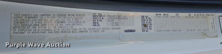 image for item DW3813 2005 Freightliner Busings Class M2 bucket truck