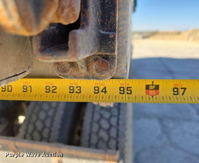 image for item DW3839 1994 Kenworth T450 dump truck