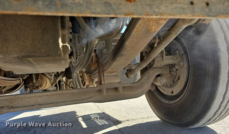 image for item DW3839 1994 Kenworth T450 dump truck