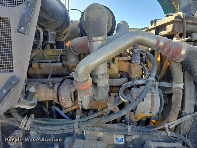 image for item DW3839 1994 Kenworth T450 dump truck