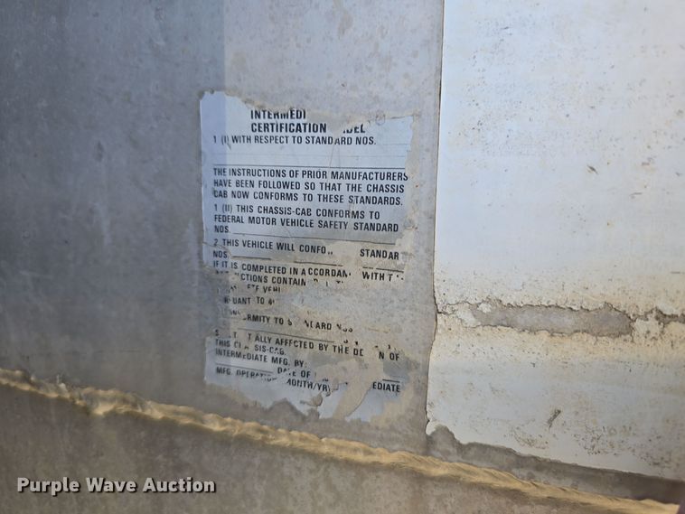 image for item DW3839 1994 Kenworth T450 dump truck