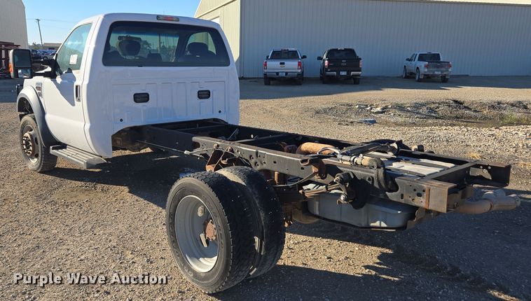 image for item EE7838 2010 Ford F550 Super Duty XL truck cab and chassis