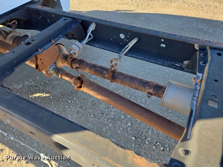 image for item EE7838 2010 Ford F550 Super Duty XL truck cab and chassis