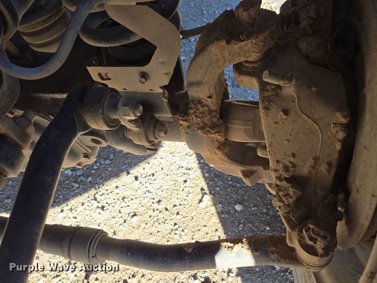 image for item EE7838 2010 Ford F550 Super Duty XL truck cab and chassis