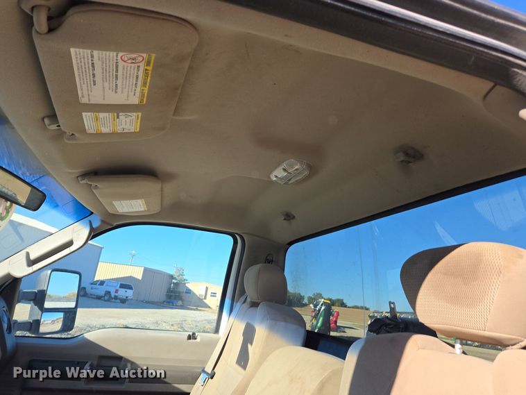 image for item EE7838 2010 Ford F550 Super Duty XL truck cab and chassis