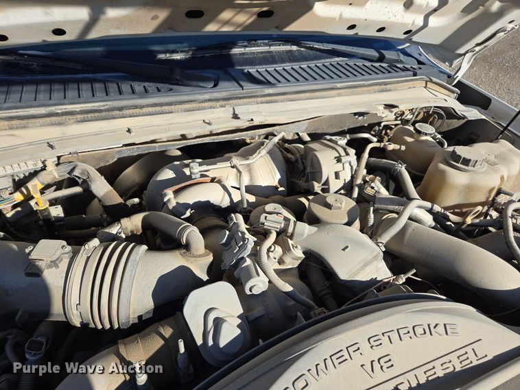 image for item EE7838 2010 Ford F550 Super Duty XL truck cab and chassis