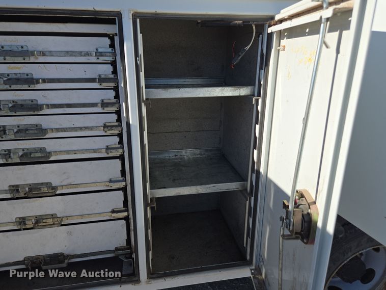 image for item EE7842 2011 Ford F550 Super Duty XL utility / service truck