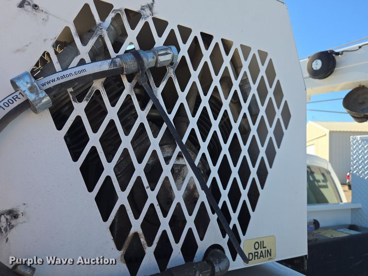 image for item EE7842 2011 Ford F550 Super Duty XL utility / service truck