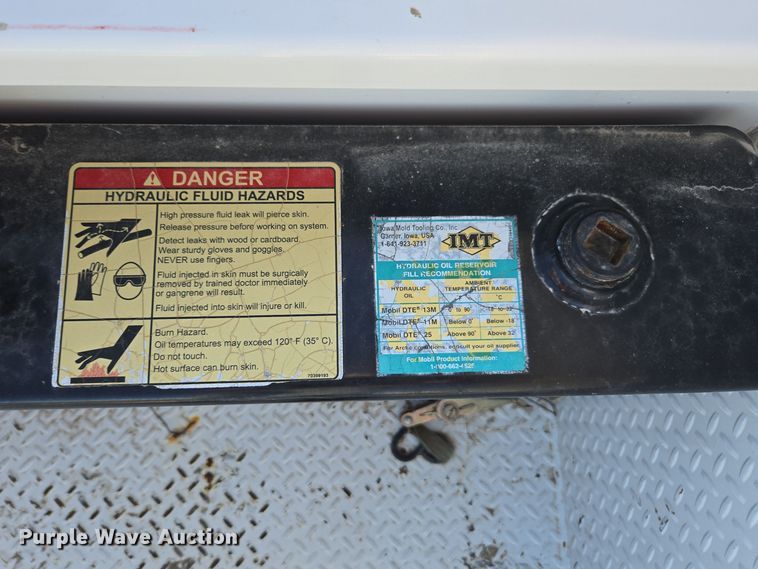 image for item EE7842 2011 Ford F550 Super Duty XL utility / service truck