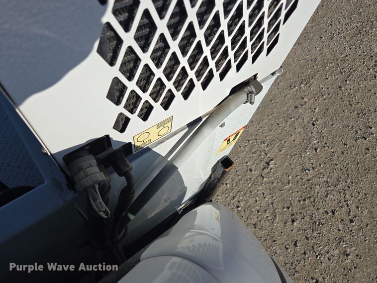 image for item EE7842 2011 Ford F550 Super Duty XL utility / service truck