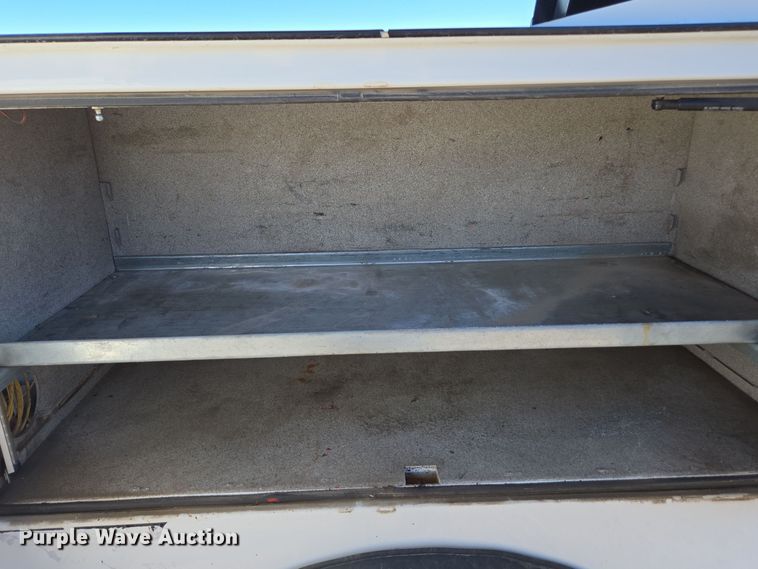 image for item EE7842 2011 Ford F550 Super Duty XL utility / service truck