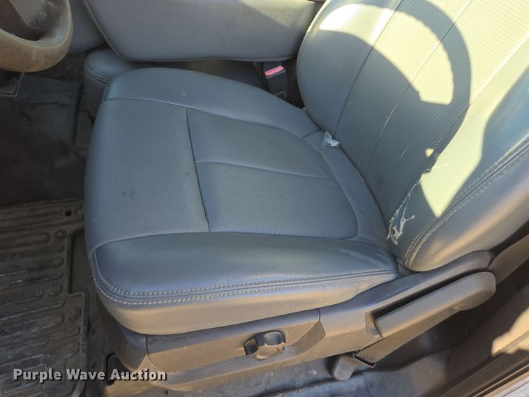 image for item EE7842 2011 Ford F550 Super Duty XL utility / service truck