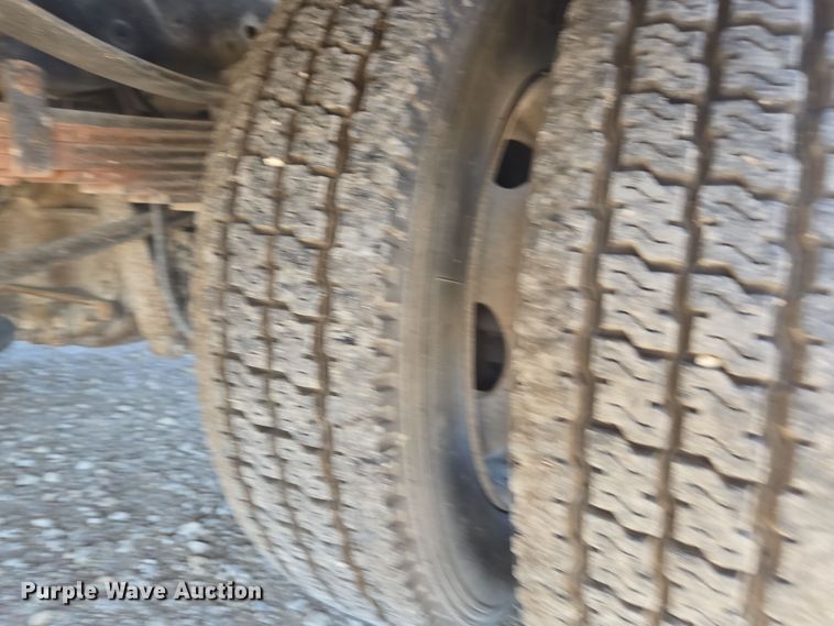 image for item EE7842 2011 Ford F550 Super Duty XL utility / service truck